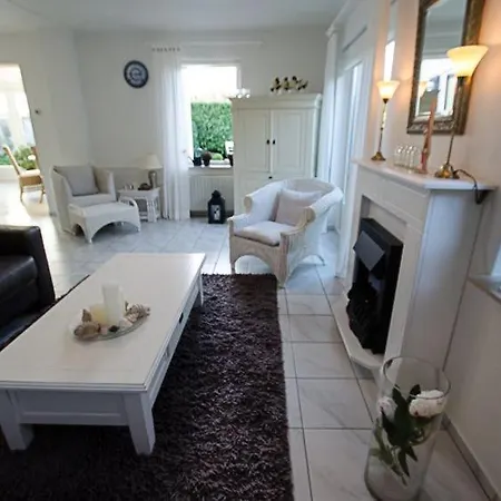Holiday home Haringvliet 135 - Noordzeepark *